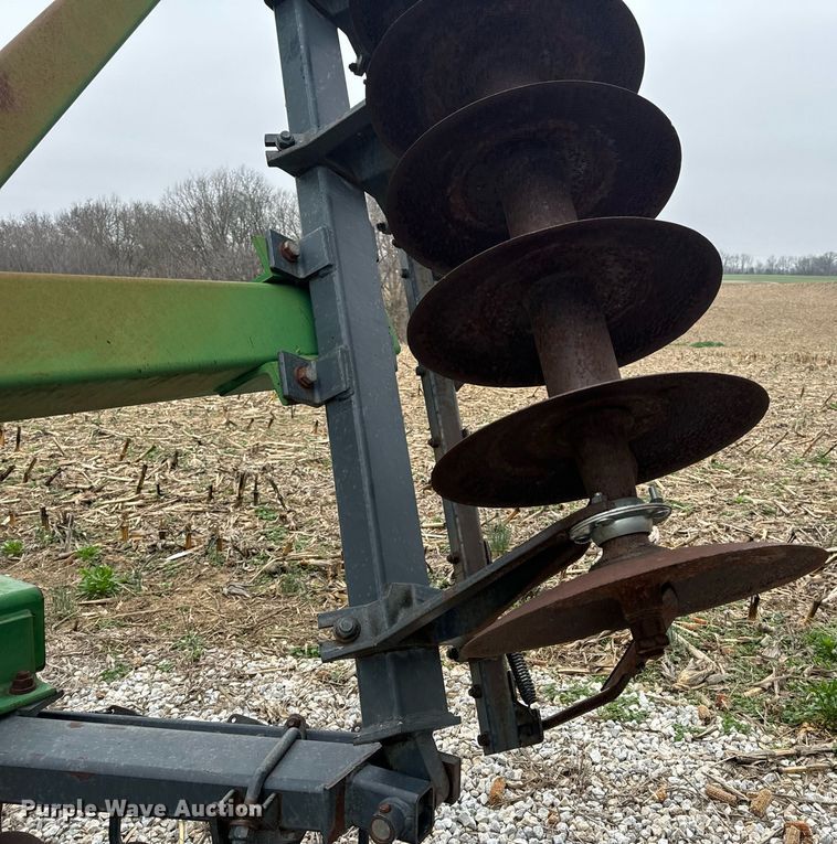 image for item EH6570 John Deere 630 tandem disk