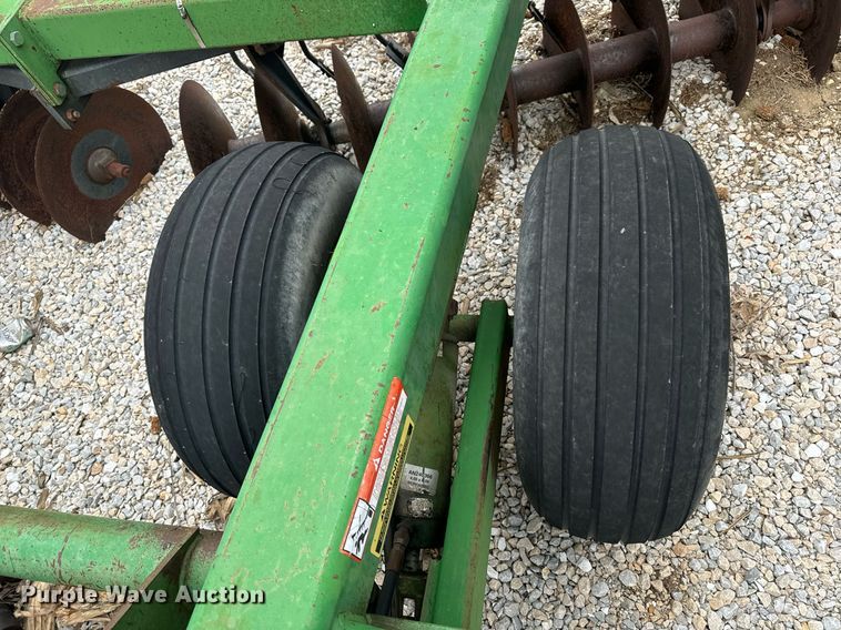 image for item EH6570 John Deere 630 tandem disk