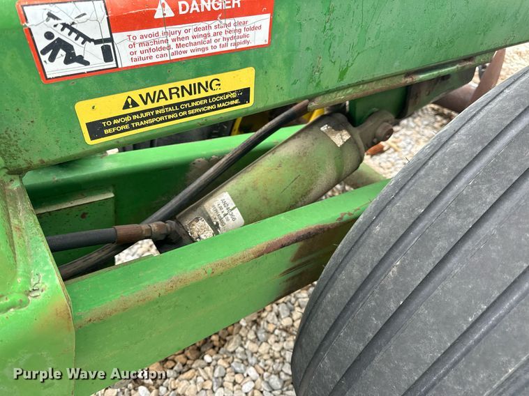 image for item EH6570 John Deere 630 tandem disk