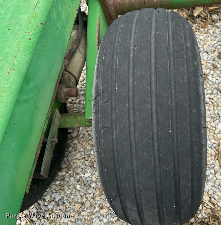 image for item EH6570 John Deere 630 tandem disk