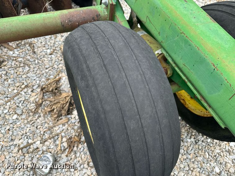 image for item EH6570 John Deere 630 tandem disk