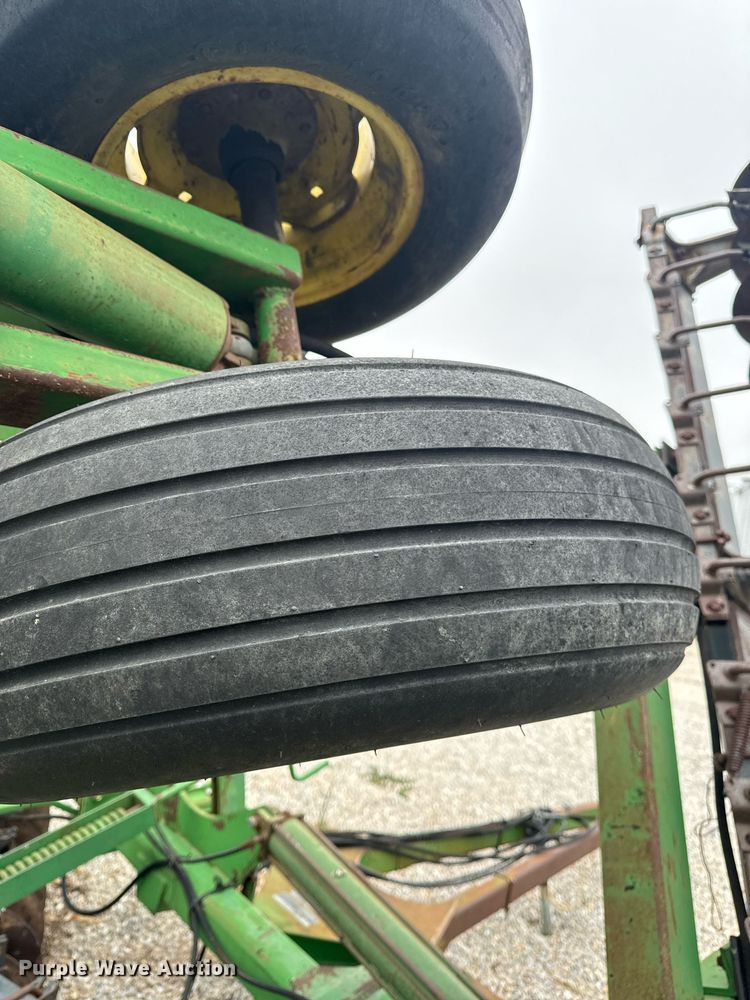 image for item EH6570 John Deere 630 tandem disk