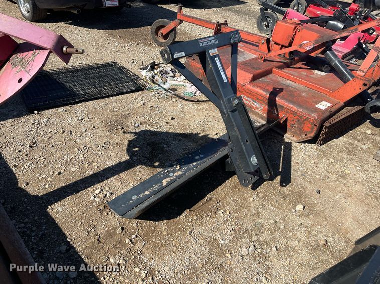 image for item EI0648 Mahindra  5' W blade