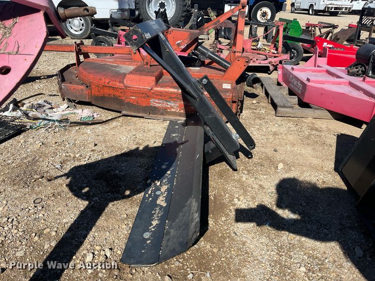 image for item EI0648 Mahindra  5' W blade