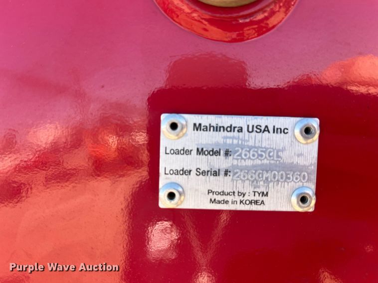 image for item EI0651 Mahindra  2665CL loader