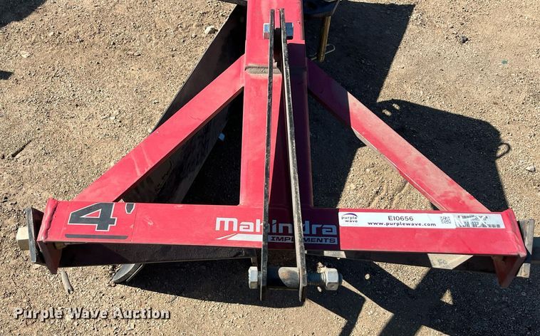 image for item EI0656 Mahindra  4' W blade
