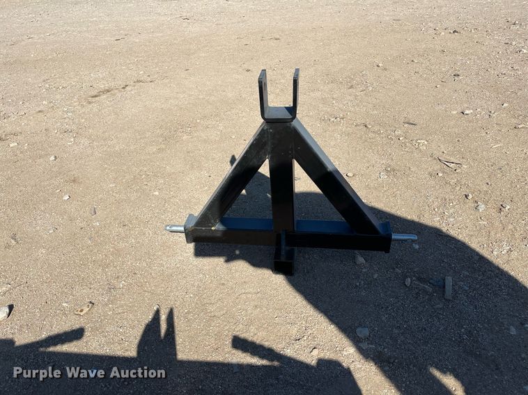 image for item EI0660 Three point hitch