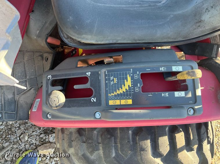 image for item EI0671 2016 Mahindra  Max 26XL MFWD tractor