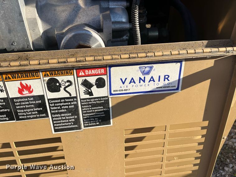 image for item EI0675 Vanair Sentry-335 air compressor
