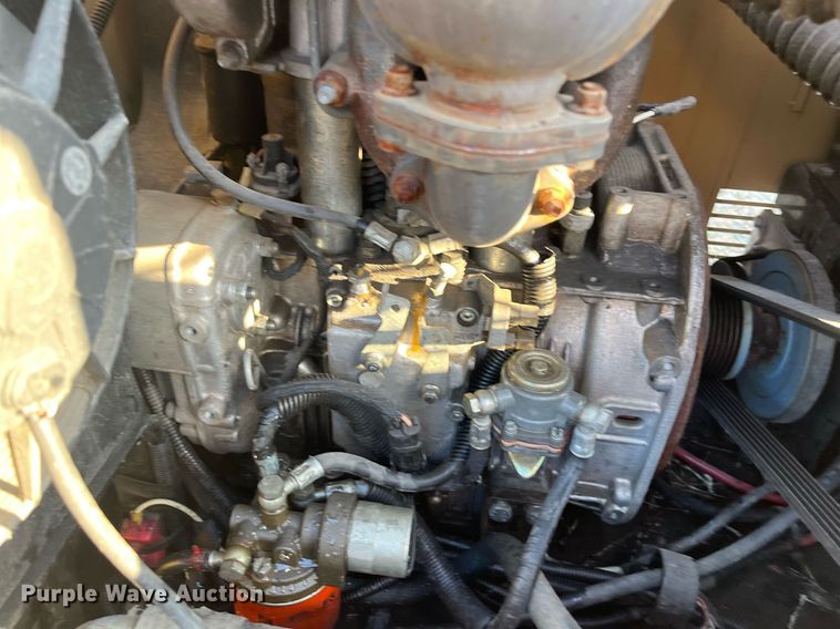 image for item EI0675 Vanair Sentry-335 air compressor