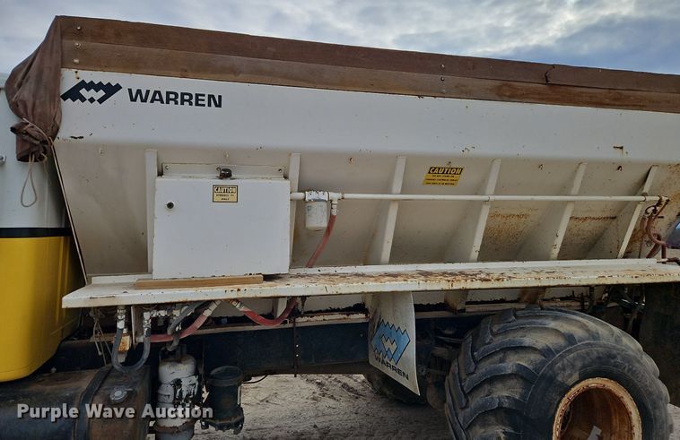 image for item EI3535 1995 International  4900 applicator truck