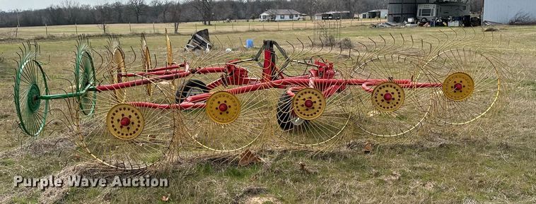 image for item EJ0233 Tonutti RCS10 hay rake
