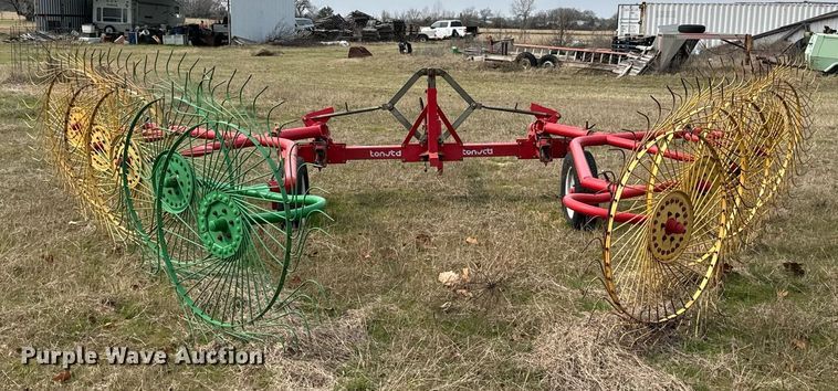 image for item EJ0233 Tonutti RCS10 hay rake