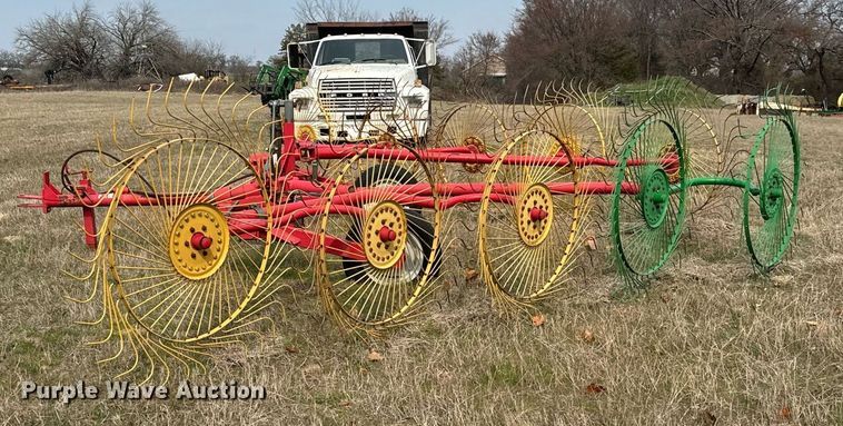 image for item EJ0233 Tonutti RCS10 hay rake