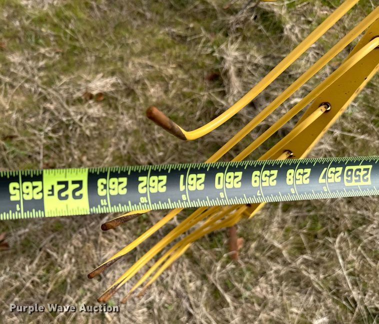 image for item EJ0233 Tonutti RCS10 hay rake