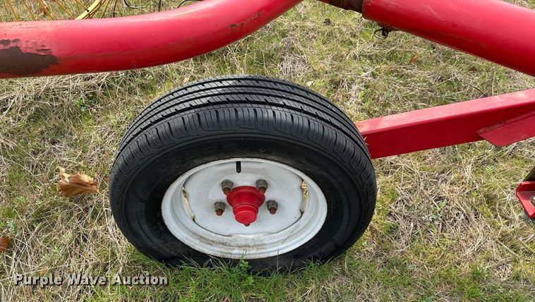 image for item EJ0233 Tonutti RCS10 hay rake