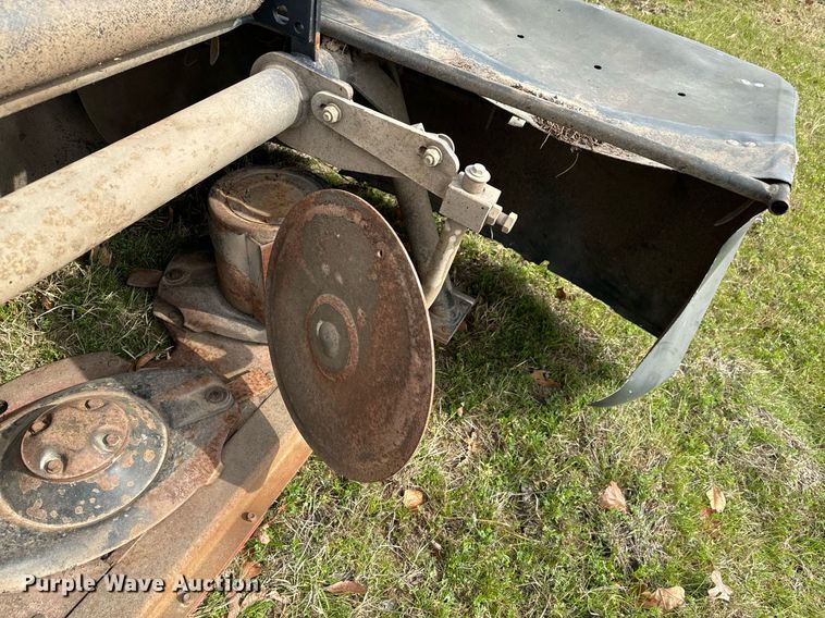 image for item EJ0236 Massey Ferguson  DM 1361 disc mower