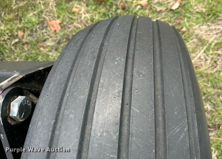 image for item EJ0236 Massey Ferguson  DM 1361 disc mower