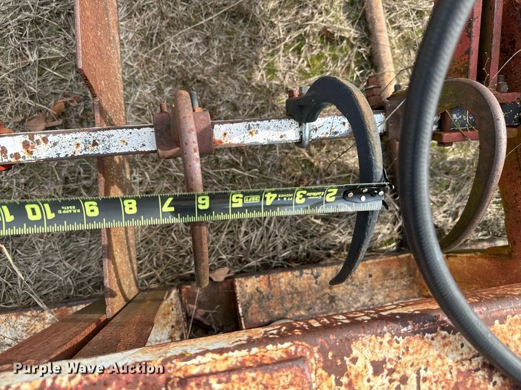 image for item EJ0240 Bale accumulator grapple