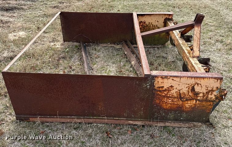 image for item EJ0241 Land leveler