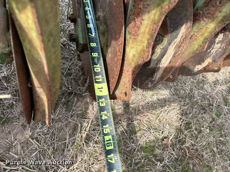 image for item EJ0242 Case 742L seeder