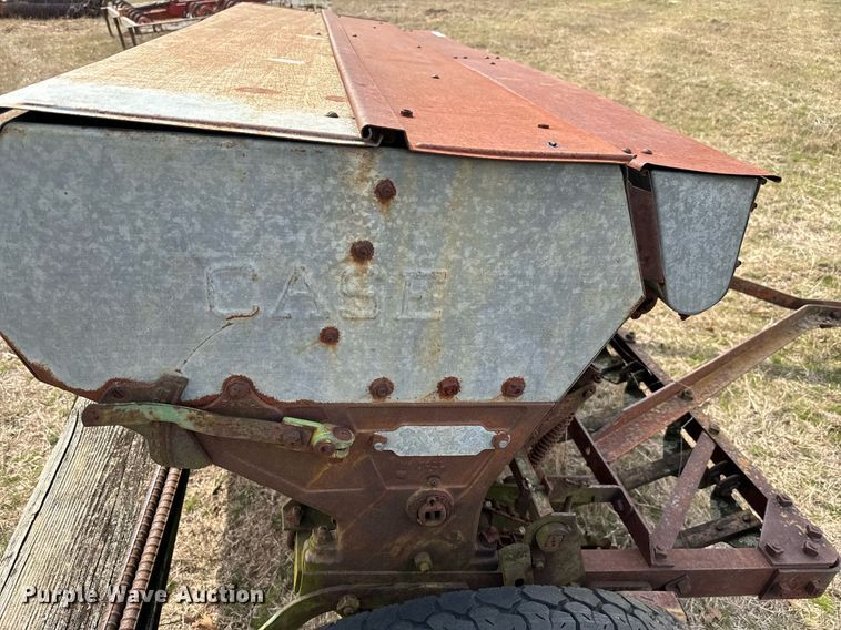 image for item EJ0242 Case 742L seeder