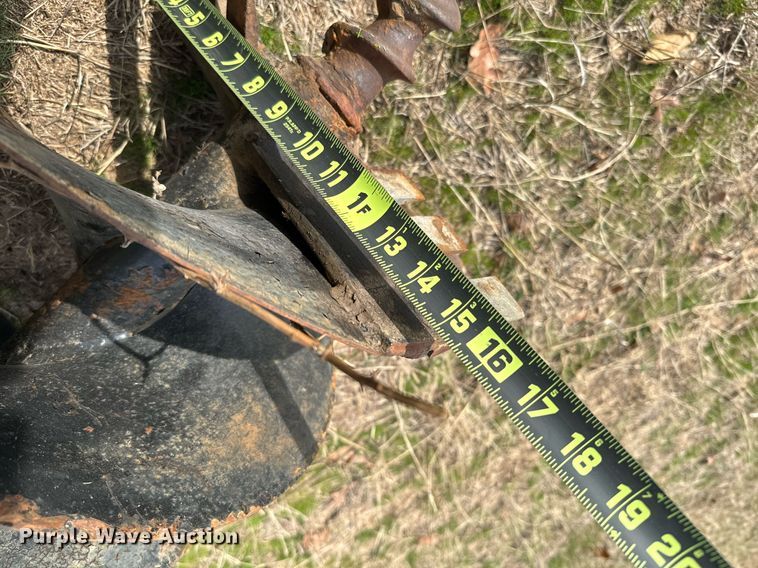 image for item EJ0256 Three point auger