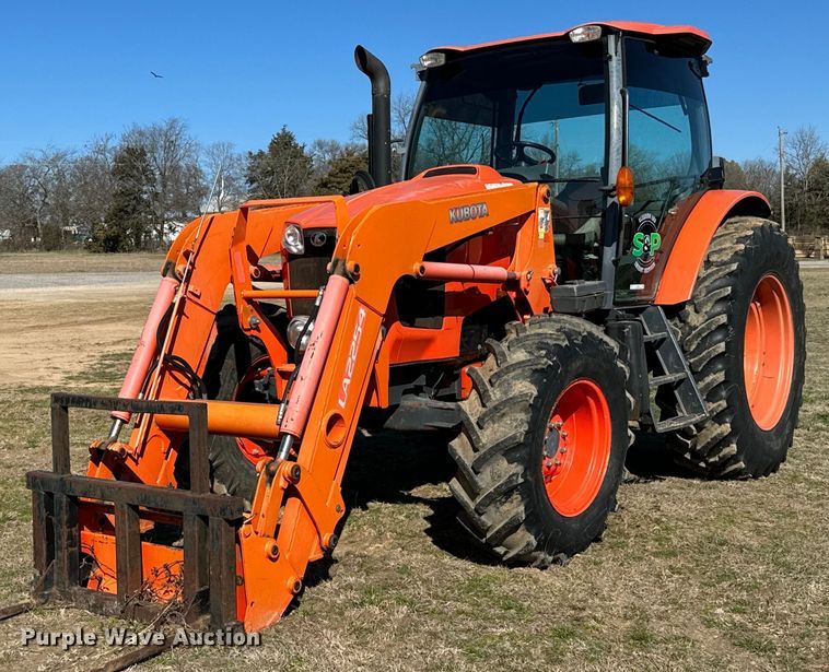 image for item EJ0260 Kubota M126GX MFWD tractor