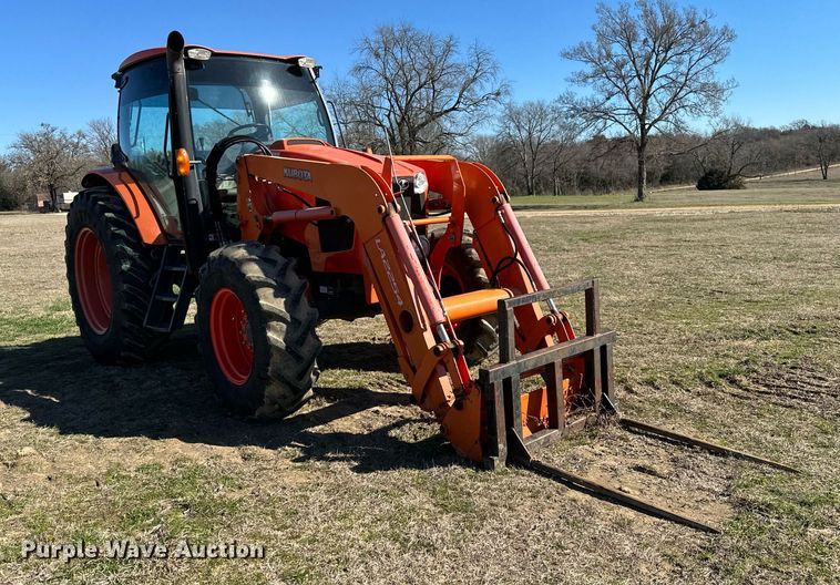 image for item EJ0260 Kubota M126GX MFWD tractor