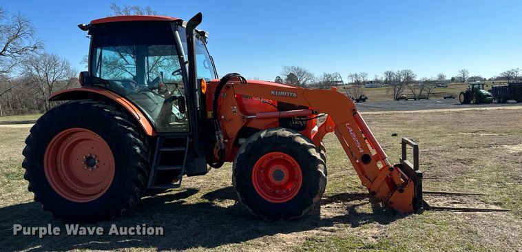 image for item EJ0260 Kubota M126GX MFWD tractor
