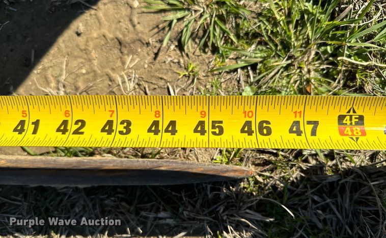 image for item EJ0260 Kubota M126GX MFWD tractor