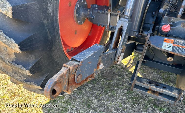 image for item EJ0260 Kubota M126GX MFWD tractor