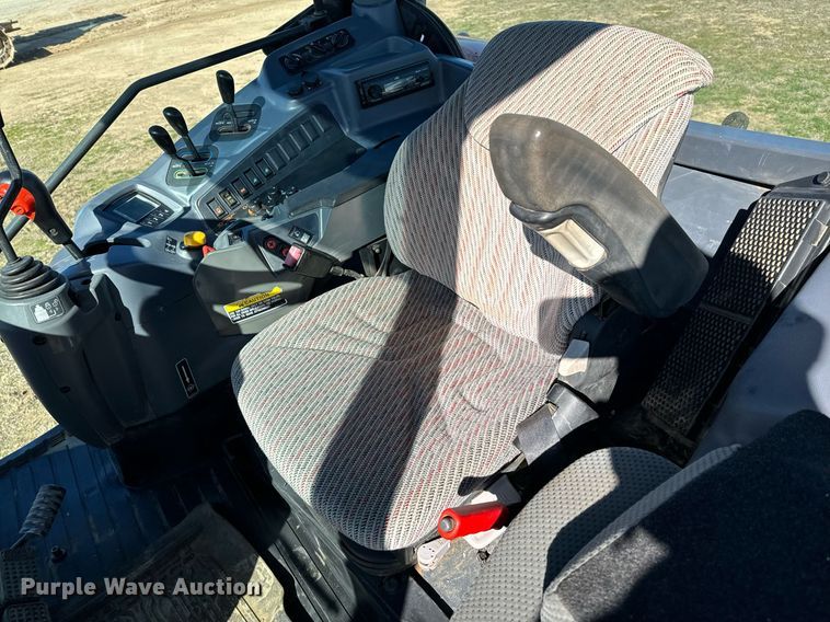 image for item EJ0260 Kubota M126GX MFWD tractor