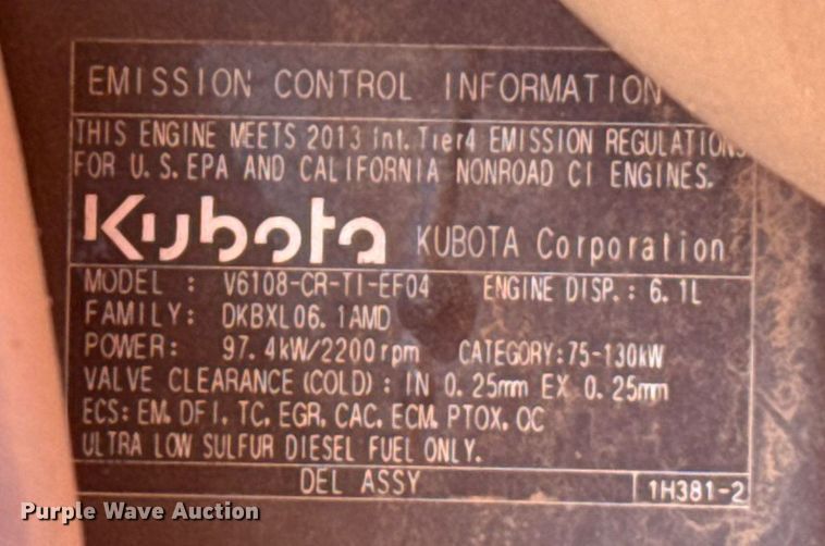 image for item EJ0260 Kubota M126GX MFWD tractor