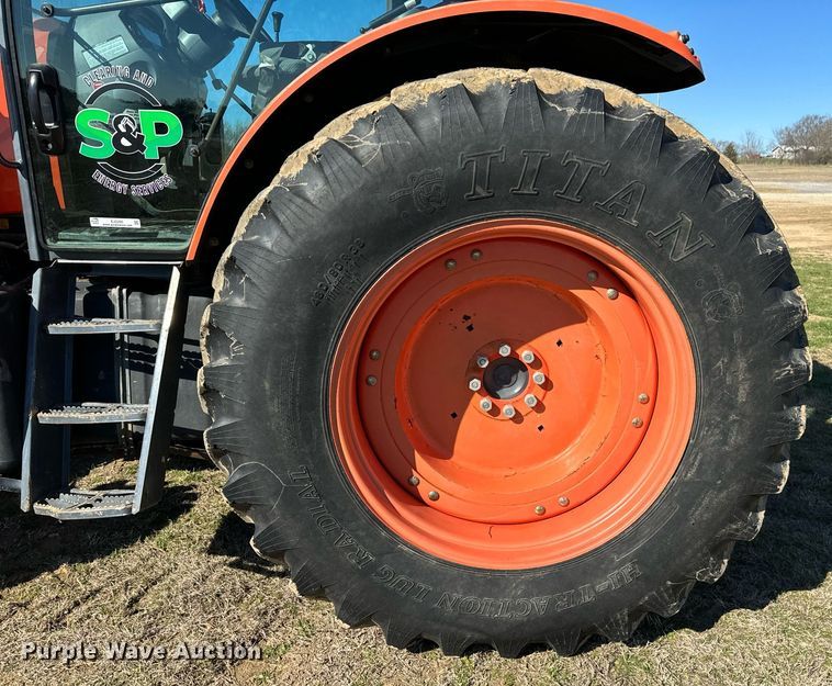 image for item EJ0260 Kubota M126GX MFWD tractor