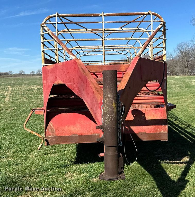 image for item EJ0263 Livestock trailer