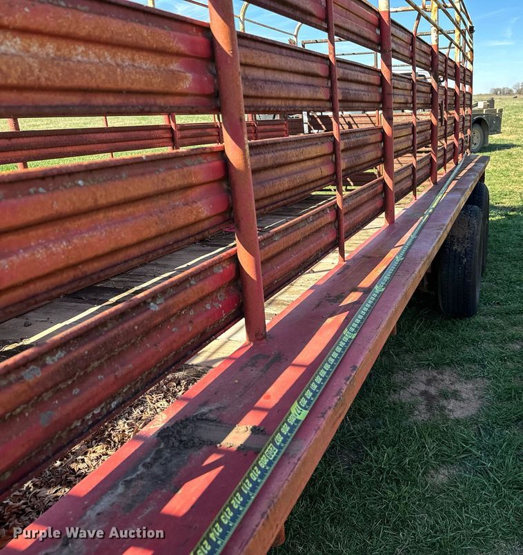 image for item EJ0263 Livestock trailer