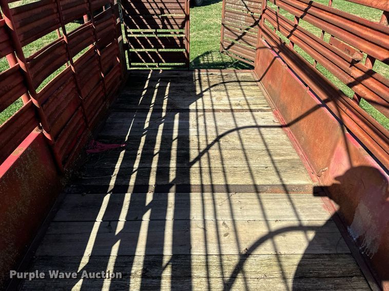 image for item EJ0263 Livestock trailer