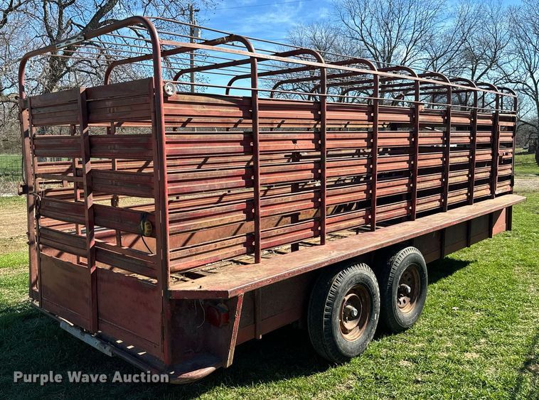 image for item EJ0264 WW livestock trailer