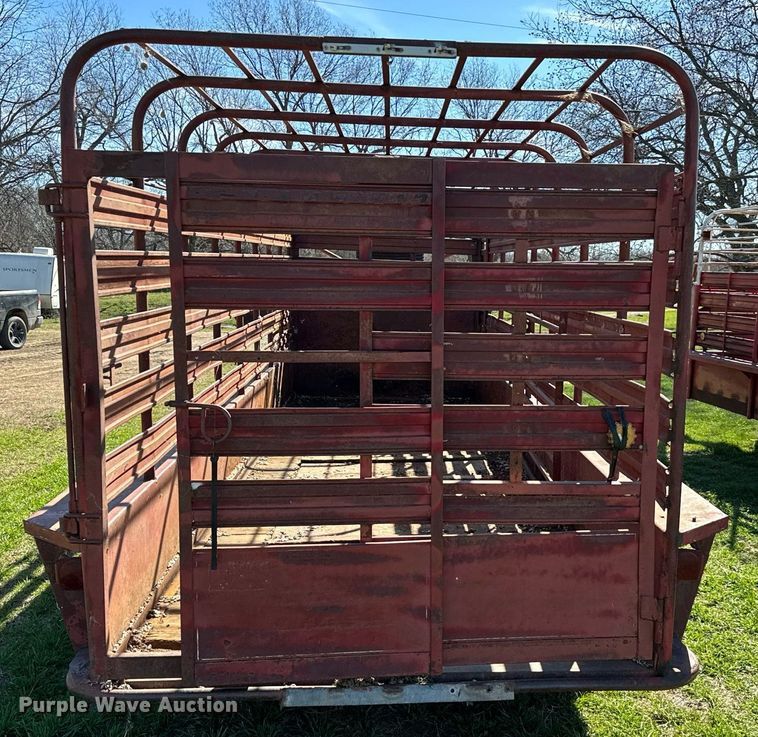 image for item EJ0264 WW livestock trailer