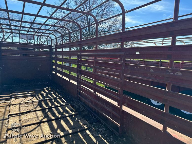 image for item EJ0264 WW livestock trailer