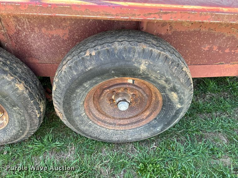 image for item EJ0264 WW livestock trailer