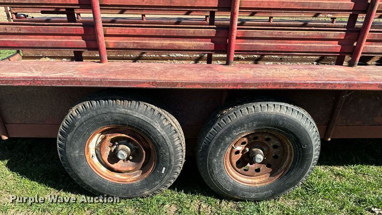 image for item EJ0264 WW livestock trailer