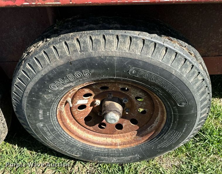 image for item EJ0264 WW livestock trailer