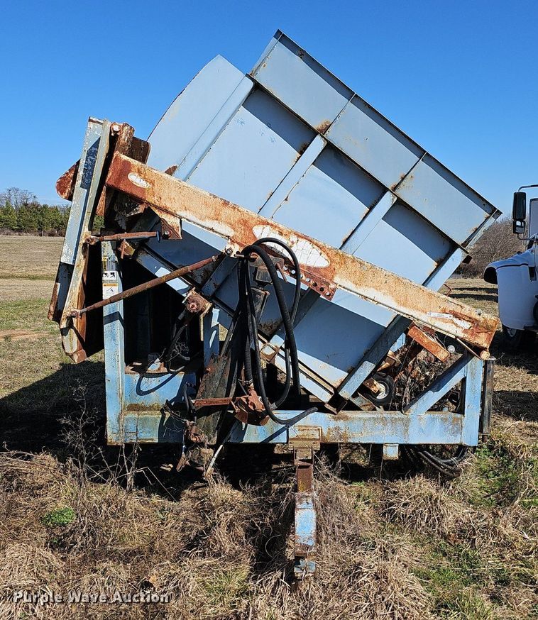 image for item EJ5904 Bale slicer 