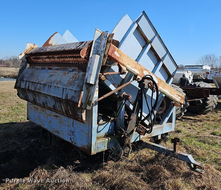 image for item EJ5904 Bale slicer 