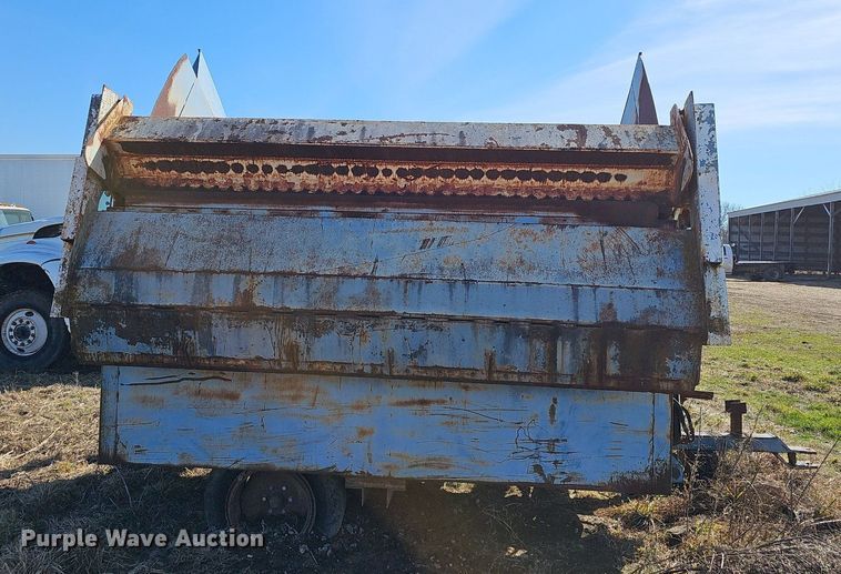 image for item EJ5904 Bale slicer 