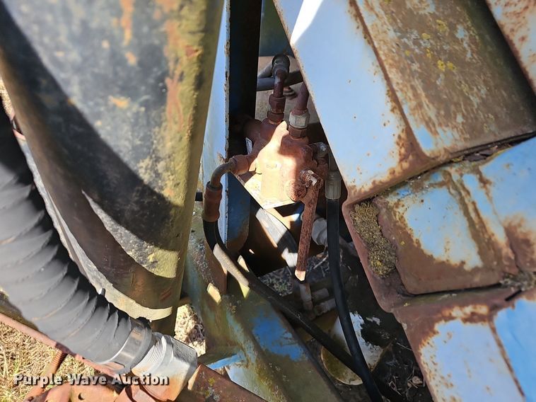 image for item EJ5904 Bale slicer 