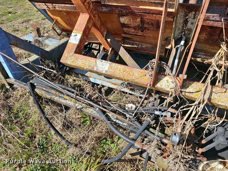 image for item EJ5904 Bale slicer 