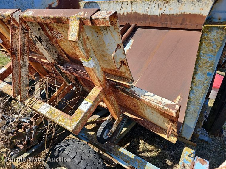 image for item EJ5904 Bale slicer 